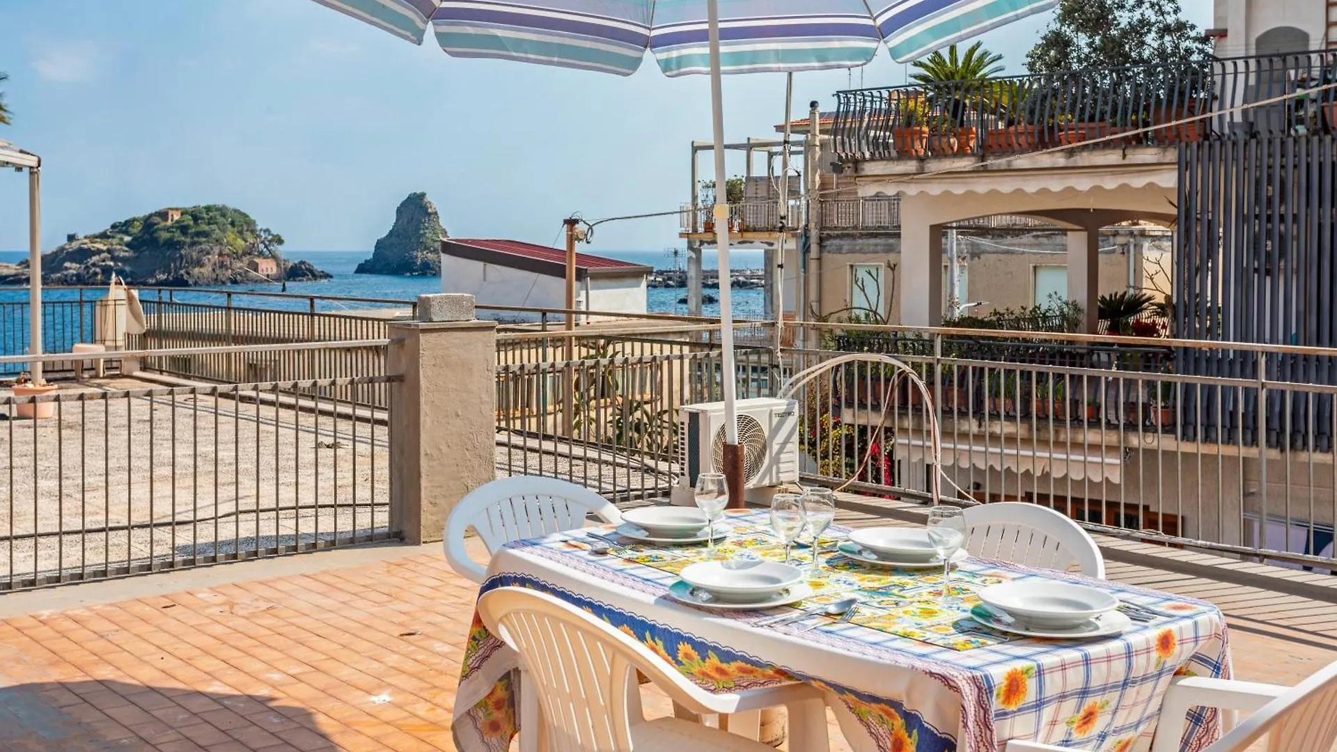 Casa Penelope - Faraglioni Βίλα Aci Castello